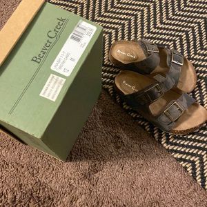 Boys beaver creek sandals new